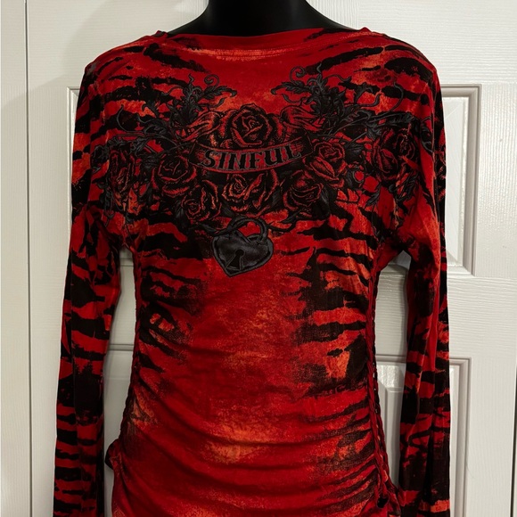 Sinful Red and Black Long Sleeve Top - Picture 2 of 2